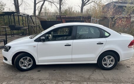 Volkswagen Polo VI (EU Market), 2013 год, 880 000 рублей, 17 фотография