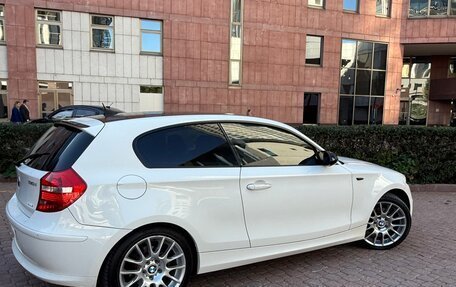 BMW 1 серия, 2007 год, 870 000 рублей, 3 фотография