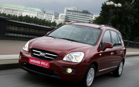 KIA Carens III (RP), 2007 год, 740 000 рублей, 1 фотография
