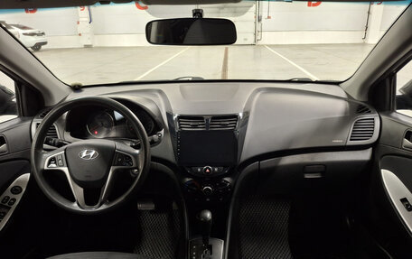 Hyundai Solaris II рестайлинг, 2016 год, 969 850 рублей, 17 фотография