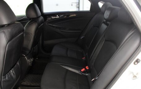 Hyundai Sonata VI, 2010 год, 1 149 000 рублей, 10 фотография