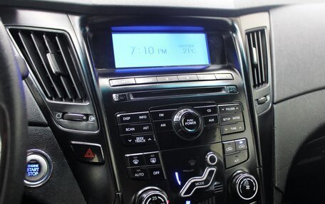 Hyundai Sonata VI, 2010 год, 1 149 000 рублей, 16 фотография