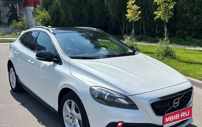Volvo V40 Cross Country I, 2014 год, 2 000 000 рублей, 1 фотография