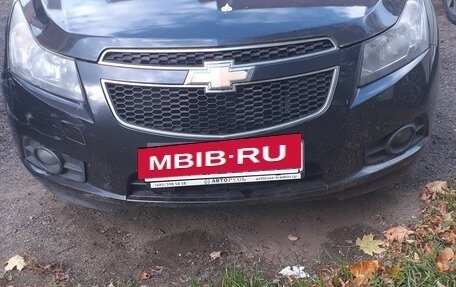 Chevrolet Cruze II, 2010 год, 590 000 рублей, 2 фотография