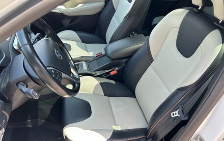 Volvo V40 Cross Country I, 2014 год, 2 000 000 рублей, 12 фотография