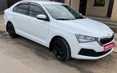 Skoda Rapid II, 2021 год, 1 590 000 рублей, 1 фотография