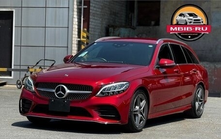 Mercedes-Benz C-Класс, 2018 год, 1 820 000 рублей, 5 фотография