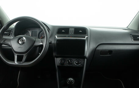 Volkswagen Polo VI (EU Market), 2017 год, 769 000 рублей, 14 фотография