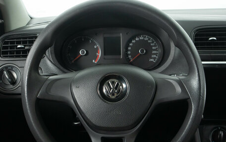 Volkswagen Polo VI (EU Market), 2017 год, 769 000 рублей, 16 фотография