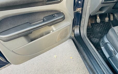 Ford Focus II рестайлинг, 2006 год, 275 000 рублей, 15 фотография