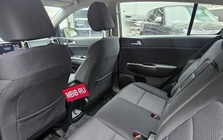 KIA Sportage IV рестайлинг, 2021 год, 2 299 000 рублей, 7 фотография