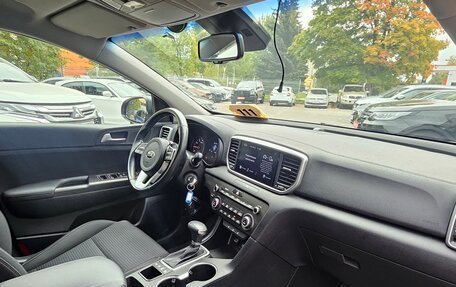 KIA Sportage IV рестайлинг, 2021 год, 2 299 000 рублей, 9 фотография