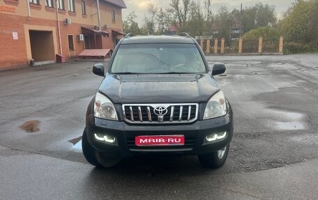 Toyota Land Cruiser Prado 120 рестайлинг, 2005 год, 1 800 000 рублей, 1 фотография