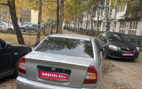 Hyundai Accent II, 2004 год, 149 000 рублей, 1 фотография