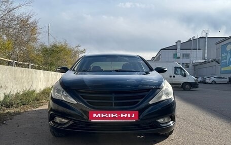Hyundai Sonata VI, 2010 год, 915 000 рублей, 5 фотография