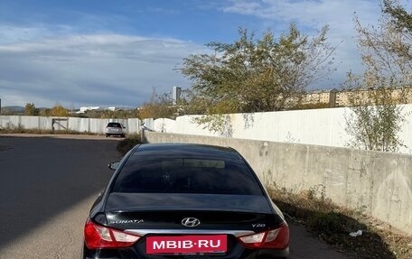 Hyundai Sonata VI, 2010 год, 915 000 рублей, 9 фотография