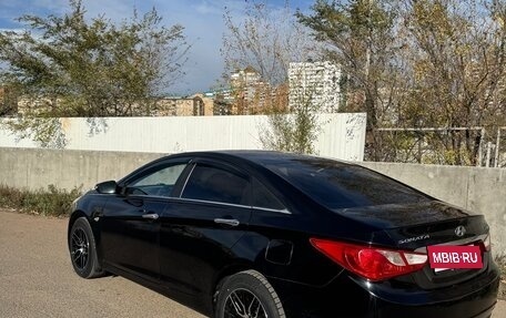 Hyundai Sonata VI, 2010 год, 915 000 рублей, 7 фотография
