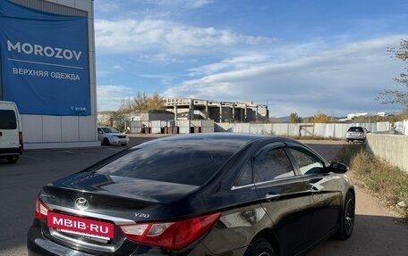 Hyundai Sonata VI, 2010 год, 915 000 рублей, 10 фотография