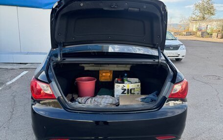 Hyundai Sonata VI, 2010 год, 915 000 рублей, 34 фотография