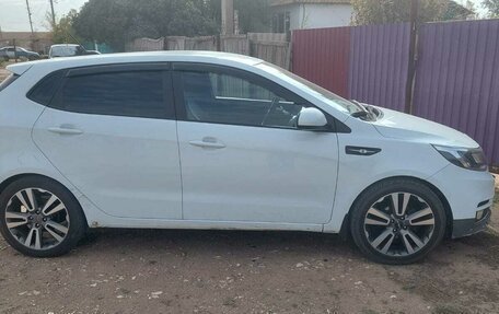 KIA Rio III рестайлинг, 2017 год, 740 000 рублей, 2 фотография