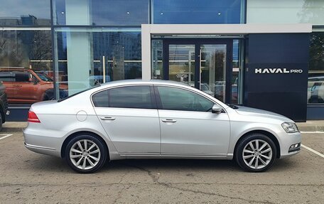 Volkswagen Passat B7, 2012 год, 999 000 рублей, 4 фотография