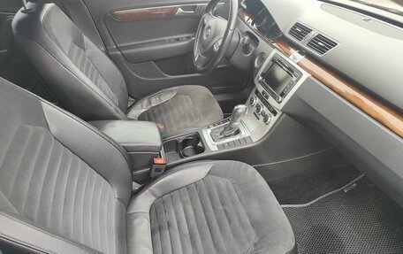 Volkswagen Passat B7, 2012 год, 999 000 рублей, 9 фотография
