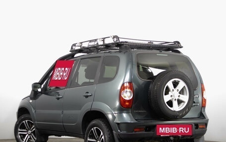 Chevrolet Niva I рестайлинг, 2017 год, 899 000 рублей, 6 фотография