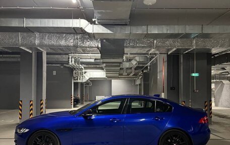 Jaguar XE I рестайлинг, 2017 год, 2 500 000 рублей, 9 фотография