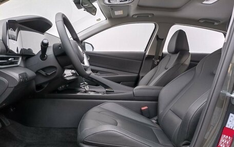 Hyundai Elantra, 2025 год, 2 590 000 рублей, 10 фотография
