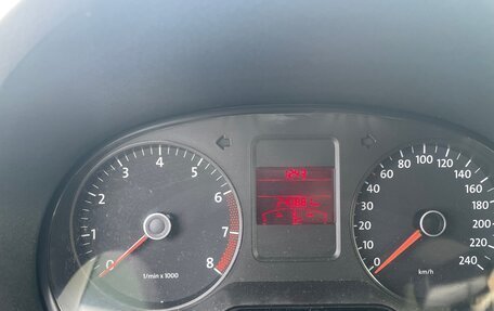 Volkswagen Polo VI (EU Market), 2011 год, 550 000 рублей, 10 фотография