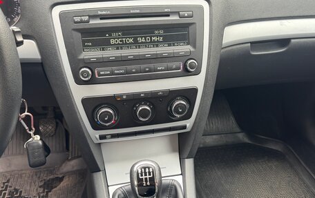 Skoda Octavia, 2010 год, 825 000 рублей, 5 фотография