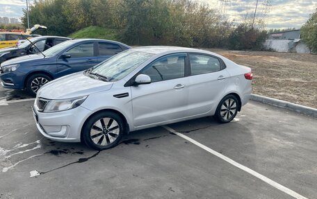 KIA Rio III рестайлинг, 2012 год, 900 000 рублей, 15 фотография