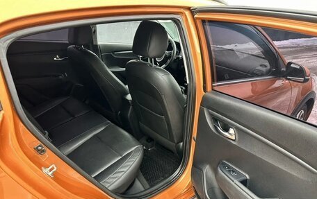 KIA Rio IV, 2018 год, 1 300 000 рублей, 10 фотография