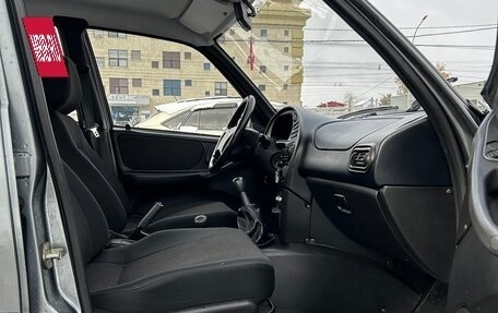 Chevrolet Niva I рестайлинг, 2007 год, 500 000 рублей, 15 фотография
