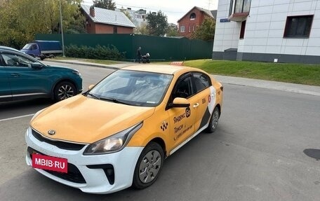 KIA Rio IV, 2017 год, 600 000 рублей, 3 фотография