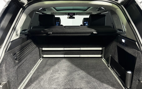 Land Rover Range Rover IV рестайлинг, 2015 год, 3 980 000 рублей, 9 фотография