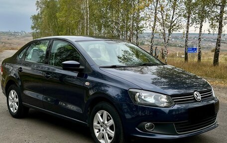 Volkswagen Polo VI (EU Market), 2015 год, 875 000 рублей, 3 фотография