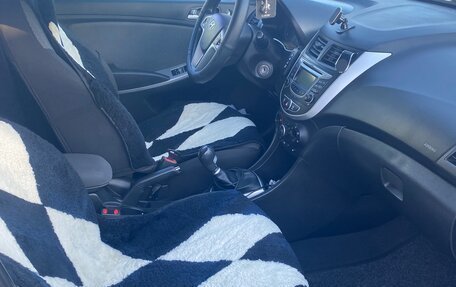 Hyundai Solaris II рестайлинг, 2014 год, 1 150 000 рублей, 9 фотография