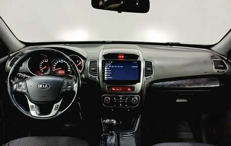 KIA Sorento II рестайлинг, 2018 год, 1 999 000 рублей, 7 фотография