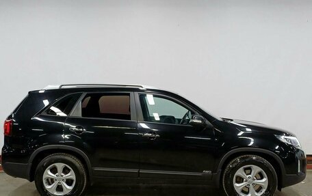 KIA Sorento II рестайлинг, 2018 год, 1 999 000 рублей, 3 фотография