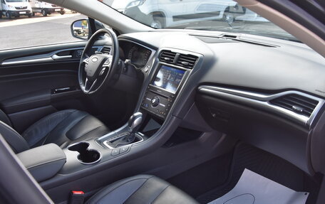 Ford Mondeo V, 2017 год, 1 850 000 рублей, 19 фотография