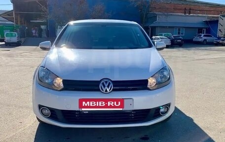 Volkswagen Golf VI, 2011 год, 900 000 рублей, 2 фотография
