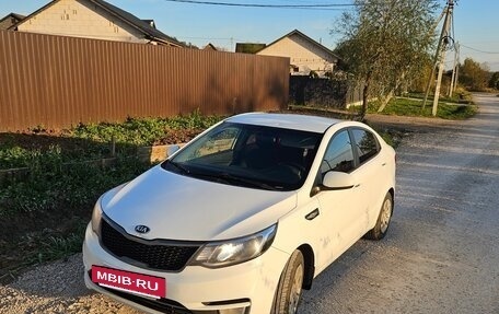 KIA Rio III рестайлинг, 2016 год, 650 000 рублей, 4 фотография