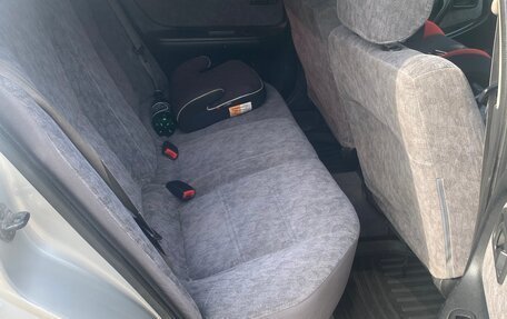 Nissan Bluebird XI, 1999 год, 240 000 рублей, 11 фотография