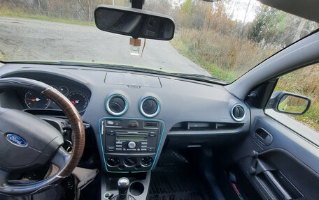Ford Fusion I, 2006 год, 350 000 рублей, 5 фотография