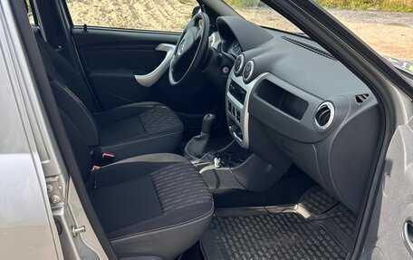 Renault Logan I, 2013 год, 725 000 рублей, 7 фотография