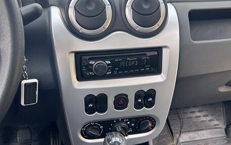 Renault Logan I, 2013 год, 725 000 рублей, 24 фотография