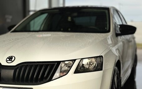 Skoda Octavia, 2018 год, 1 549 000 рублей, 3 фотография