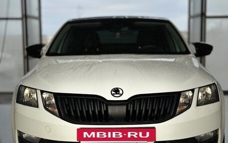 Skoda Octavia, 2018 год, 1 549 000 рублей, 2 фотография