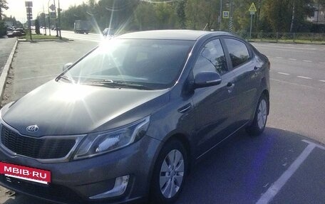 KIA Rio III рестайлинг, 2014 год, 985 000 рублей, 10 фотография